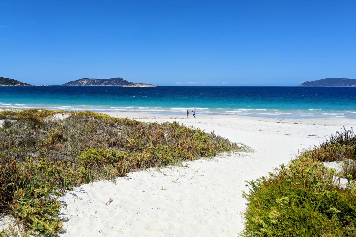 ledge-beach-gull-rock-national-p